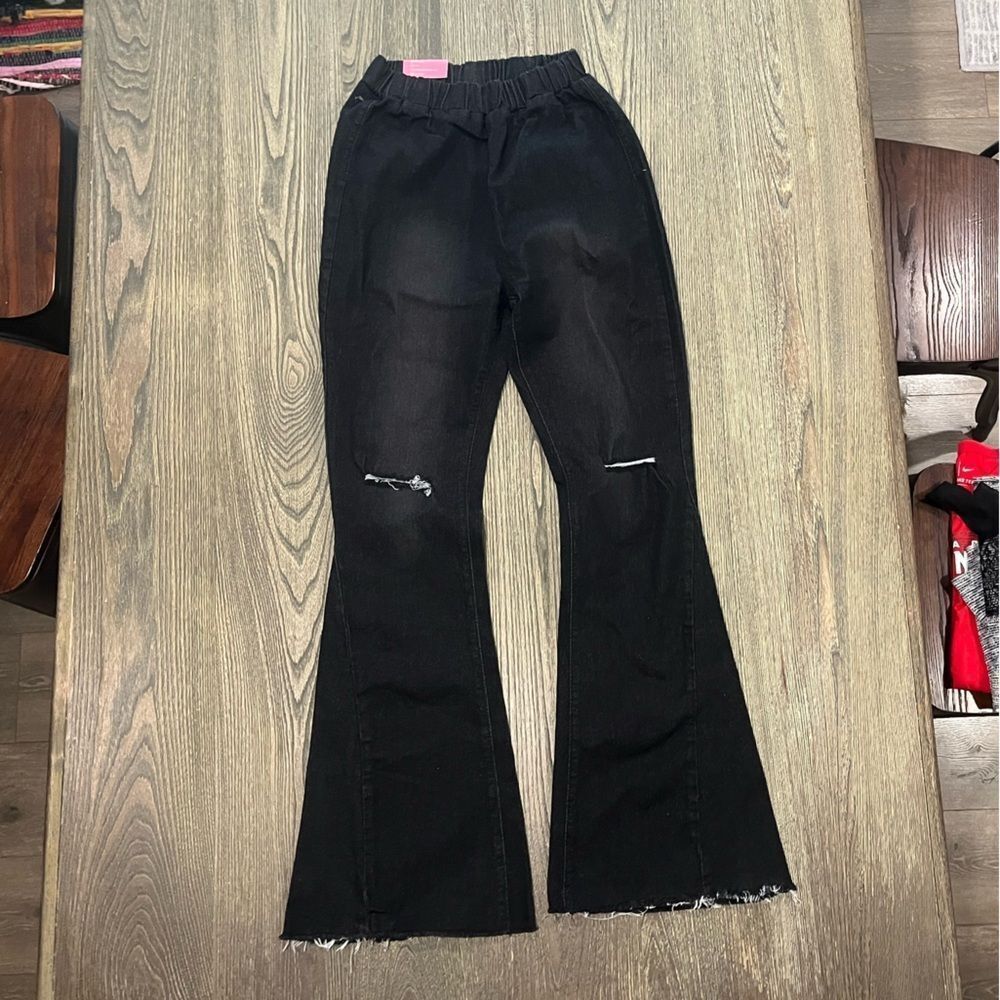 Fashion Flared Pants High Rise Elastic Waist Ripped Knee Raw Hem Black Size S
